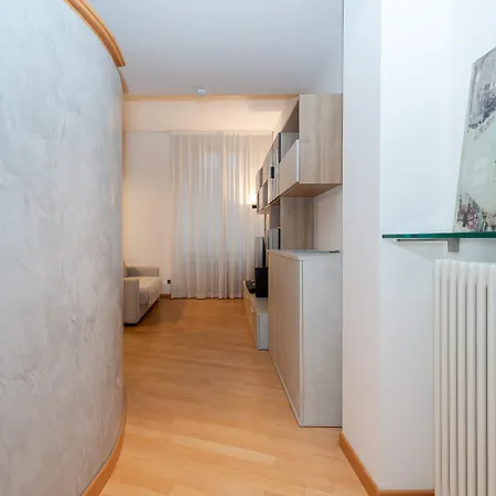 Tivano In Centro Storico Apartment Como